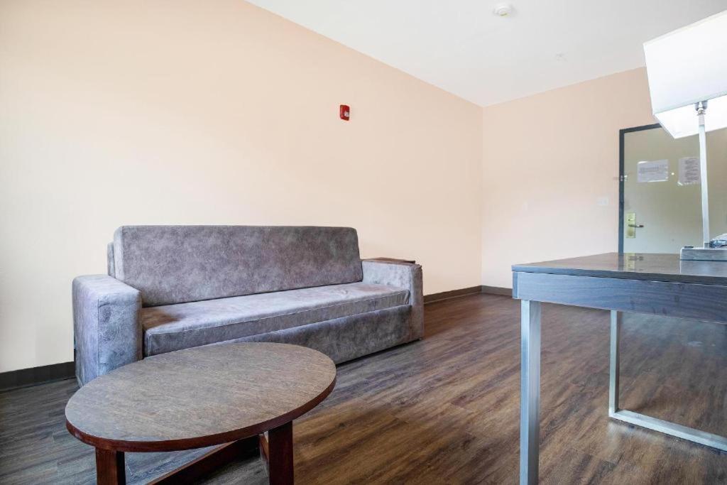 Royal Inn & Suites Adairsville Buitenkant foto